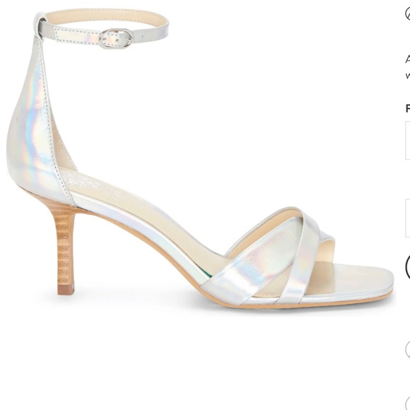 Vince Camuto Shoes - ❤️❤️ Sarriss Ankle Strap Sandal
VINCE CAMUTO❤️😊